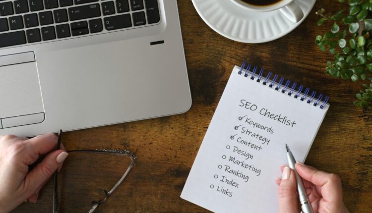 Cum scrii articole SEO care ajung în topul Google